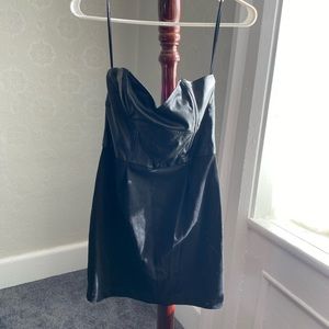 Charlotte Russe - M black strapless